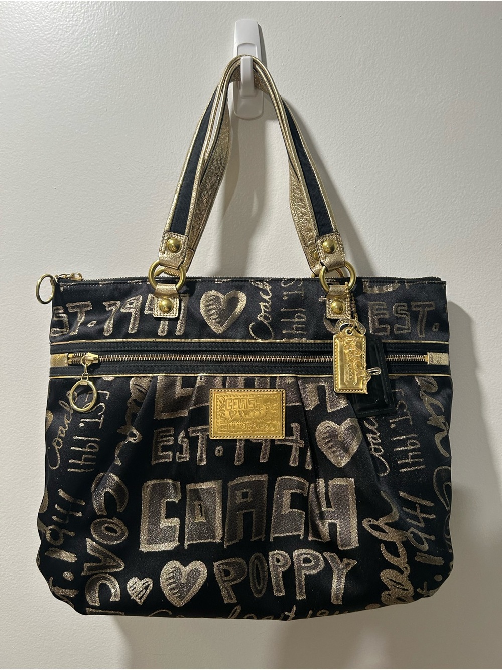 Coach Poppy Graffiti Tote Bag Black Gold Metallic | 15301